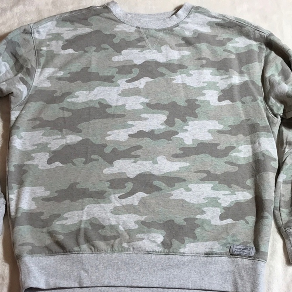Eddie Bauer Camouflage Sweatshirt - Picture 2 of 8
